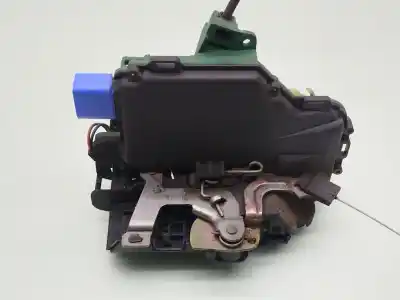 Автозапчастина б/у замок передніх дверей лівий для seat ibiza iii (6l1) 1.9 tdi посилання на oem iam 7e1837015a  