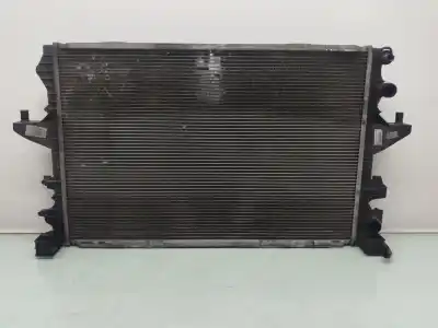 Автозапчастина б/у водяний радіатор для volkswagen transporter v furgón (7ha, 7hh, 7ea, 7eh) 1.9 tdi посилання на oem iam 7h0121253k Автозапчастина б/у водяний радіатор для volkswagen transporter v furgón (7ha, 7hh, 7ea, 7eh) 1.9 tdi посилання на oem iam 7h0121253k