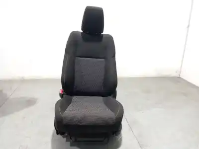 Автозапчастина б/у комплект сидів для toyota auris ranchera familiar (_e18_) 1.8 hybrid (zwe186_) посилання на oem iam   