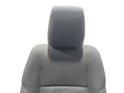 Автозапчастина б/у комплект сидів для toyota auris ranchera familiar (_e18_) 1.8 hybrid (zwe186_) посилання на oem iam   