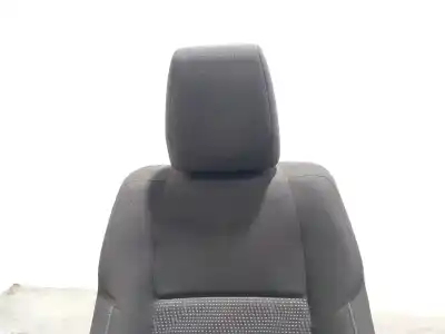 Автозапчасти б/у полный комплект сиденья за toyota auris ranchera familiar (_e18_) 1.8 hybrid (zwe186_) ссылки oem iam   