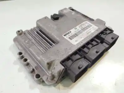 Автозапчасти б/у блок управления двигателем за opel vivaro a furgón (x83) 1.9 dti (f7) ссылки oem iam  0281011529 8200389519. 8200051608