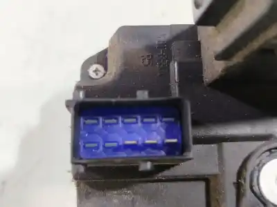 Автозапчасти б/у замок передней правой двери за opel vivaro a furgón (x83) 1.9 dti (f7) ссылки oem iam   91166227. 8200008248