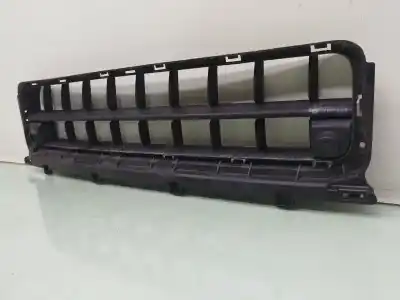 Автозапчастина б/у центральна решіта бампера для mini mini countryman (f60) one посилання на oem iam 51117390525  