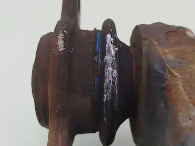 Автозапчастина б/у передній правий нижний рычаг підвіски для volkswagen transporter v furgón (7ha, 7hh, 7ea, 7eh) 1.9 tdi посилання на oem iam 7h0407152f  7h0407166d