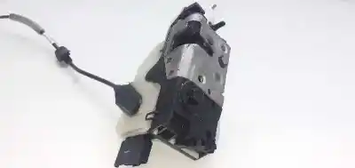 Second-hand car spare part front right door lock for peugeot 208 active oem iam references 9812500780