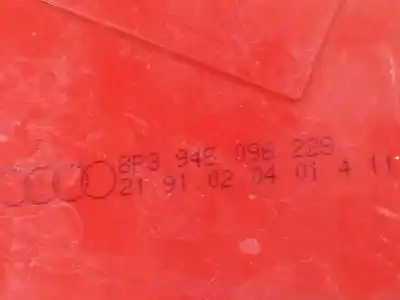 Автозапчастина б/у правий ліхтар для audi a3 (8p1) 2.0 tdi посилання на oem iam 8p3945096  