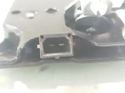 Автозапчастина б/у замок багажника / ворот для audi a3 (8p1) 2.0 tdi посилання на oem iam 8p3827505  8p3827469a