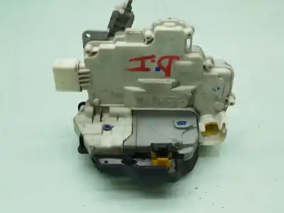 Автозапчастина б/у замок передніх дверей лівий для audi a4 b7 (8ec) 2.0 tdi 16v посилання на oem iam 8e1837015aa  