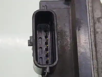 Pezzo di ricambio per auto di seconda mano scatola della farfalla per renault megane iv fastback (b9a/m/n_) 1.2 tce 130 (b9mr) riferimenti oem iam h8201171233  161206038r