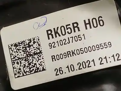 Автозапчастина б/у права фа для kia ceed (cd) 1.0 t-gdi посилання на oem iam 92102j7051  j792111020