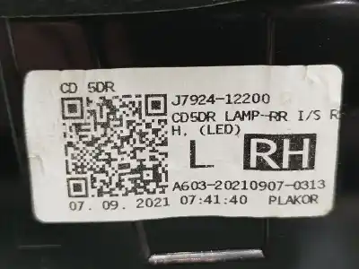 Автозапчасти б/у внутренний правый задний фонарь за kia ceed (cd) 1.0 t-gdi ссылки oem iam 92404j7050  j792412200