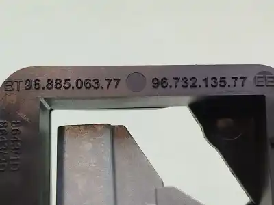 Peça sobressalente para automóvel em segunda mão puxador interior dianteiro direito por citroen ds5 2.0 hdi 165 referências oem iam 9688506377  9673213577