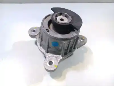 Pezzo di ricambio per auto di seconda mano SUPPORTO MOTORE ANTERIORE per MERCEDES-BENZ CLASE V (W447) V 250 CDI / d (447.811 447.813 447.815) Riferimenti OEM IAM A4472411213  