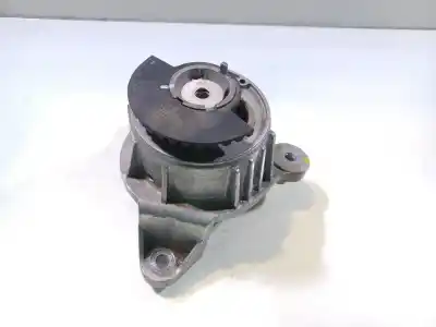 Pezzo di ricambio per auto di seconda mano SUPPORTO MOTORE ANTERIORE per MERCEDES-BENZ CLASE V (W447) V 250 CDI / d (447.811 447.813 447.815) Riferimenti OEM IAM A4472411113  