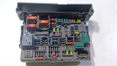 Pezzo di ricambio per auto di seconda mano scatola relè/fusibili per bmw 3 touring (e91) 320 d riferimenti oem iam 61149119447 17928000000a57511740 911944702