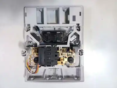 Second-hand car spare part interior light for opel corsa e (x15) 1.3 cdti (08, 68) oem iam references 13200162 510511640 13166476