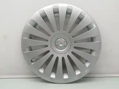 Peça sobressalente para automóvel em segunda mão TAMPA DE JANTE por MERCEDES-BENZ VITO FURGÓN (W447) 114 CDI (447.601, 447.603, 447.605) Referências OEM IAM A4474000025  