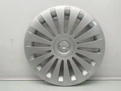 Peça sobressalente para automóvel em segunda mão TAMPA DE JANTE por MERCEDES-BENZ VITO FURGÓN (W447) 114 CDI (447.601, 447.603, 447.605) Referências OEM IAM A4474000025  