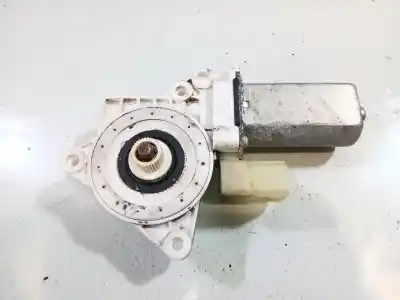 Pezzo di ricambio per auto di seconda mano motore alzacristalli anteriore sinistro per bmw 1 (e81) 118 d riferimenti oem iam  6978845 e840311608a