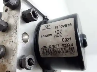 Peça sobressalente para automóvel em segunda mão abs por opel combo d selective l1h1 referências oem iam 95513923  51902576