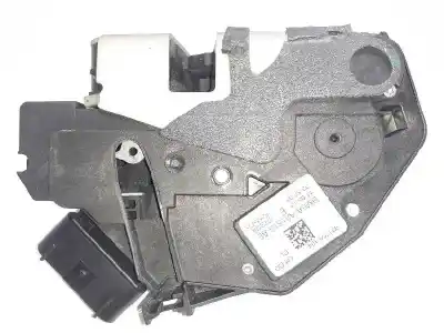 Second-hand car spare part left front door lock for ford focus lim. (cb8) edition oem iam references 2070970 bm5aa21813ae bm5aa21813ah