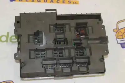 Second-hand car spare part fuse box unit for bmw 1 coupé (e82) 123 d oem iam references 61149119445  61149119445