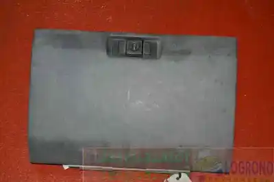 Tweedehands auto-onderdeel HANDSCHOENENKASTJE voor MITSUBISHI MONTERO (V20/V40)  OEM IAM-referenties MB775412  MB775412