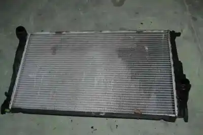 Peça sobressalente para automóvel em segunda mão Radiador De água por BMW SERIE 1 BERLINA 2.0 16V D Referências OEM IAM 17127789720  111599