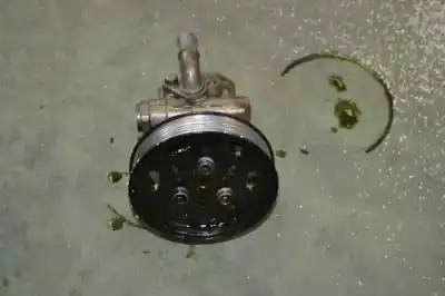 İkinci el araba yedek parçası DIREKSIYON POMPASI için VOLKSWAGEN CADDY KA/KB (2K)  OEM IAM referansları 2K0422154ES  2K0422154ES