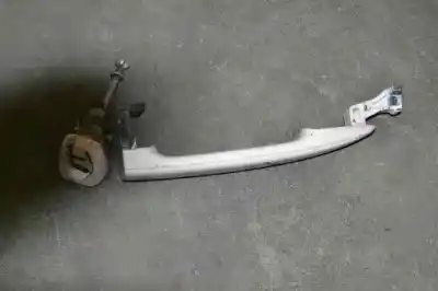 İkinci el araba yedek parçası Sol ön Dis Kol için TOYOTA LAND CRUISER (J12) 3.0 Turbodiesel OEM IAM referansları 6921128070A2 6921128070A2 BLANCO 