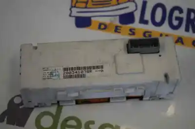 Second-hand car spare part multifunction display for renault trafic combi (ab 4.01) 1.9 diesel oem iam references 280341078r  280341078r