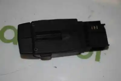 Second-hand car spare part multifunction switch for renault trafic combi (ab 4.01) 1.9 diesel oem iam references 8200950420  8200950420