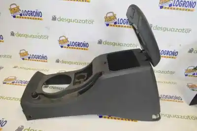 Pezzo di ricambio per auto di seconda mano bracciolo centrale per ssangyong kyron 200 xdi premium 4wd riferimenti oem iam 7790032001abq  7790032001abq