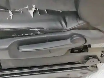 Second-hand car spare part left front seat for renault trafic combi 1.6 dci d energy oem iam references   