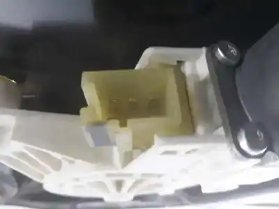 Автозапчасти б/у регулятор стекла заднего левого за clase c clase m 3.0 cdi ссылки oem iam a1647303179  a1647303179
