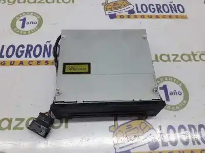 Peça sobressalente para automóvel em segunda mão sistema de áudio / rádio cd por volkswagen touran 2.0 16v fsi referências oem iam 1t0035110a