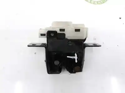 Second-hand car spare part trunk lock for renault scénic ii (jm0/1_) 1.9 dci (jm0g, jm12, jm1g, jm2c) oem iam references 8200947699  8200947699