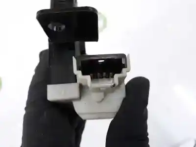 Second-hand car spare part trunk lock for renault scénic ii (jm0/1_) 1.9 dci (jm0g, jm12, jm1g, jm2c) oem iam references 8200947699  8200947699