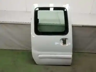 Автозапчасти б/у левая сдвижная боковая дверь за renault kangoo (kc0/1_) d 65 1.9 (kc0e, kc02, kc0j, kc0n) ссылки oem iam 7751473602