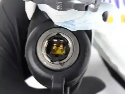 Автозапчасти б/у передняя правая подушка безопасности за bmw 3 (e90) 318 d ссылки oem iam 72126966646  72126966646