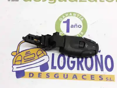 Peça sobressalente para automóvel em segunda mão COMANDOS DO VOLANTE por PEUGEOT 307 BREAK / SW  Referências OEM IAM 6242Z6  96413388XT