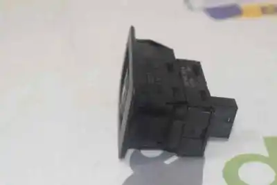 Second-hand car spare part right front power window switch for bmw 3 (e90) 320 d oem iam references 61316945874  6945874