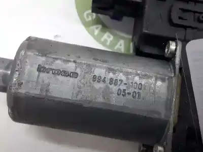 Автозапчастина б/у двигатель переднього правого скла для opel astra gtc 1.9 16v cdti cat (z 19 dth / lrd) посилання на oem iam 13101479  13101479