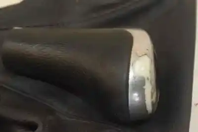 Second-hand car spare part gear lever knob for bmw 3 (e90) 320 d oem iam references 25117547083  25117547083