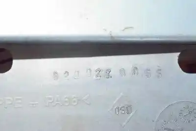 Автозапчасти б/у переднее правое крыло за renault scenic rx4 (ja0) 1.9 dci salomon ссылки oem iam 8200229955  