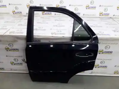 Pezzo di ricambio per auto di seconda mano PORTA POSTERIORE SINISTRA per KIA SORENTO  Riferimenti OEM IAM 770033E111 770033E111 NEGRO 