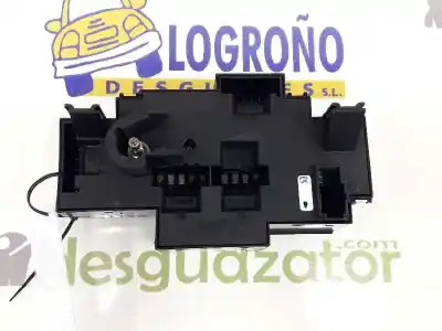 Second-hand car spare part fuse box unit for clase c clase c lim. 2.1 cdi oem iam references 2229063202  50pl12f00