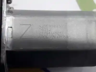 Автозапчастина б/у двиг скла задне ліво для clase c clase c lim. 2.1 cdi посилання на oem iam a2059060301  17544101