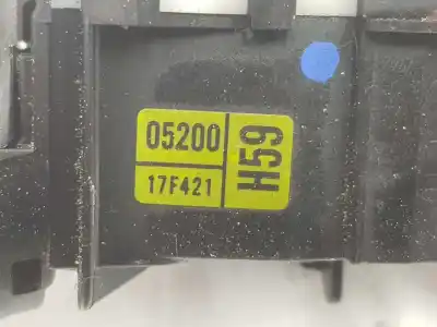 Second-hand car spare part indicator switch for toyota verso 2.0 d-4d oem iam references 8414005200  8414005200